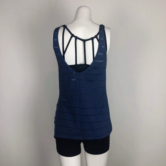 Athleta Max Out Chi 2 in 1 Blue Tank Top - Picture 6 of 6